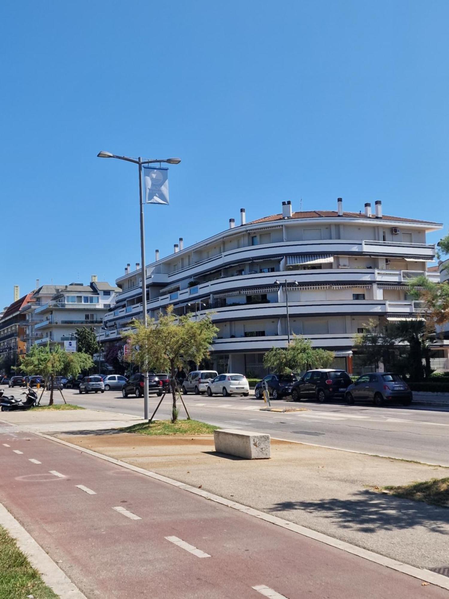 Tramonti Apartments Pescara Exterior foto